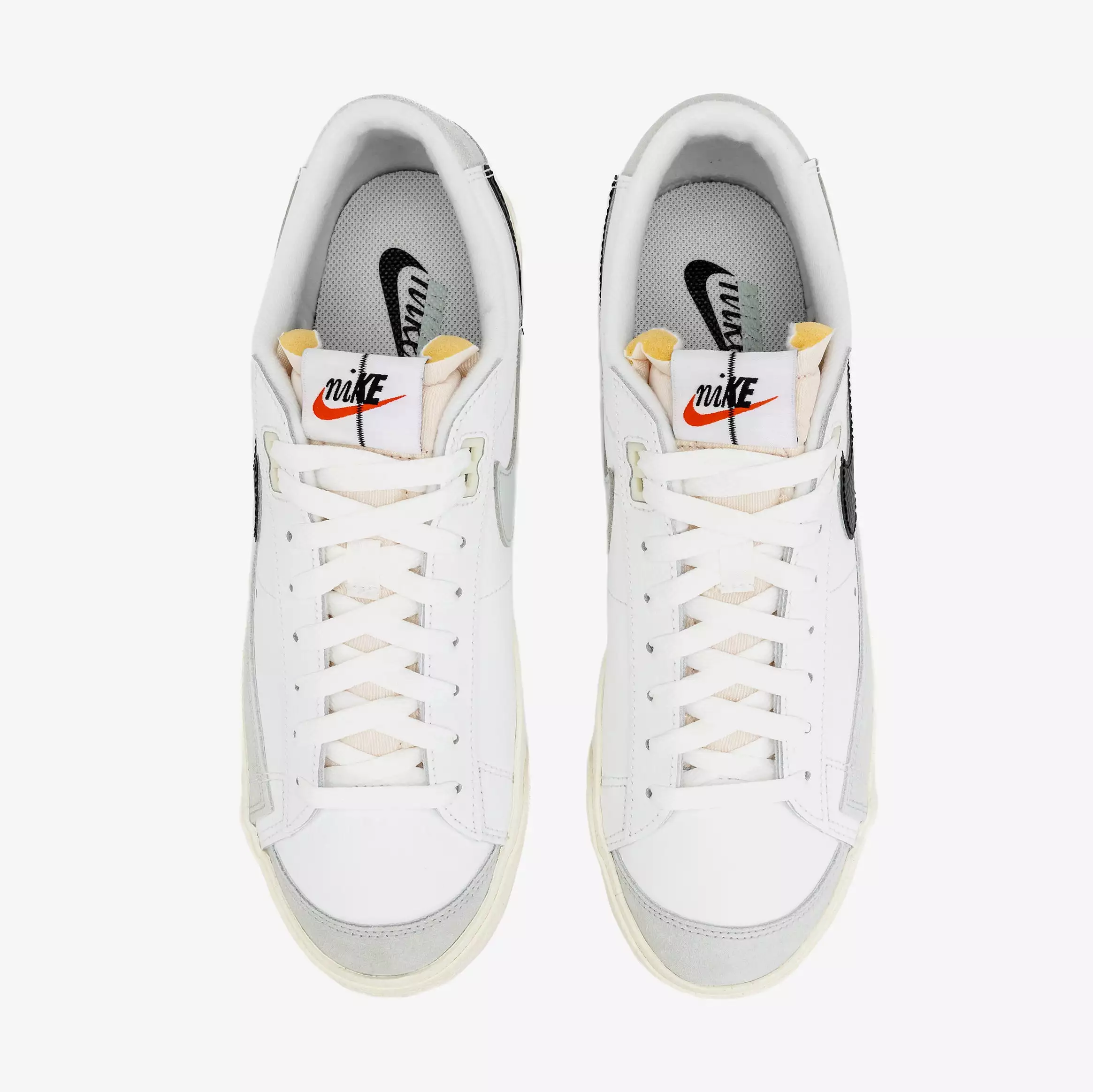 Blazer Low ’77 Split Mens Lifestyle Shoes (White/Grey)