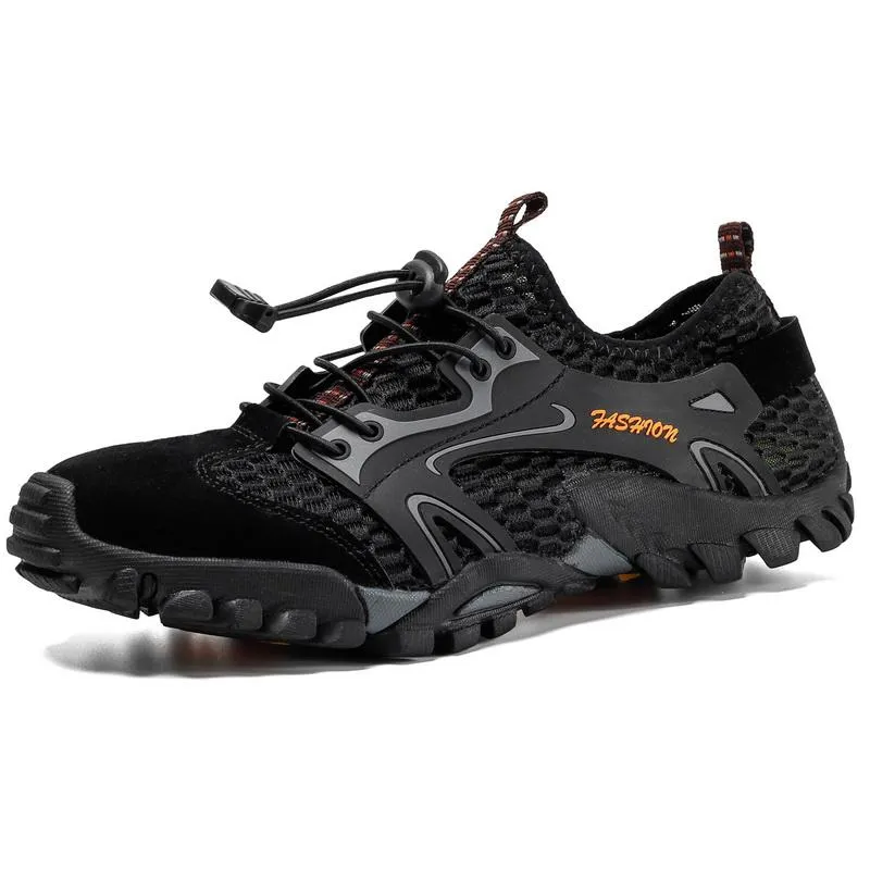 M82 Tourism Outdoor Hiking Creek Shoe